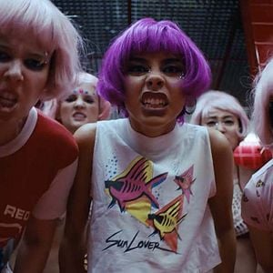 Fotoğraf Under The Silver Lake