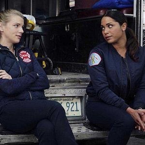 Fotoğraf Monica Raymund