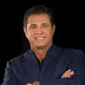 Fotoğraf Dimitri Logothetis