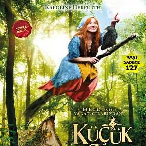 Fotoğraf Küçük Cadı