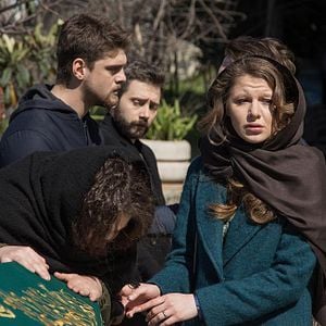 Fotoğraf Fazilet Hanım ve Kızları