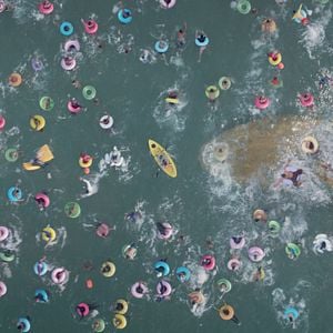 Fotoğraf Meg: Derinlerdeki Dehşet