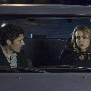 Fotoğraf Zach Gilford