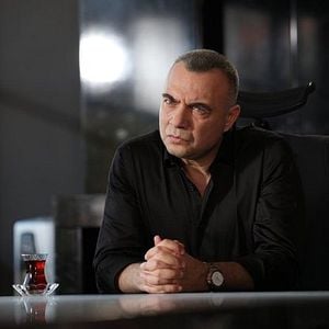 Fotoğraf Eşkıya Dünyaya Hükümdar Olmaz