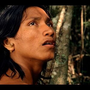 Fotoğraf Chuva é Cantoria na Aldeia dos Mortos