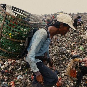 Fotoğraf Pope Francis - A Man of His Word