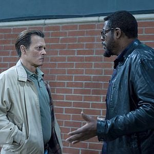 Fotoğraf City Of Lies