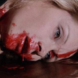 Fotoğraf Derin Kırmızı