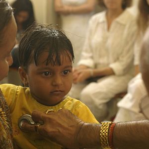 Fotoğraf The Doctor From India