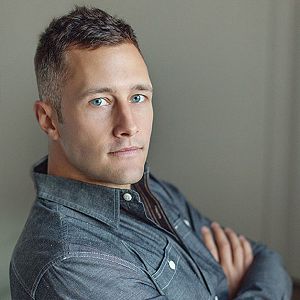 Fotoğraf Jake Michaels