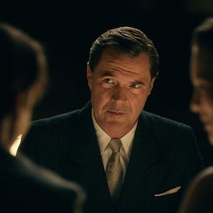 Fotoğraf Asla Gözlerini Kaçırma