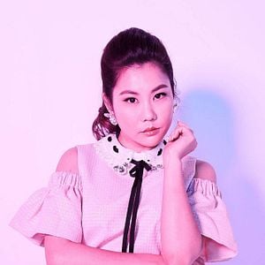 Fotoğraf Insatiable