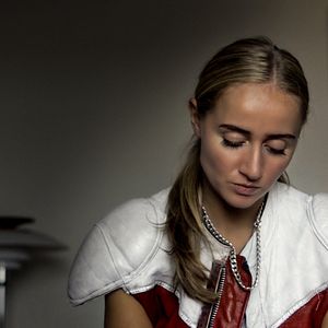 Fotoğraf Silvana İmam: Uyandığında Beni De Uyandır