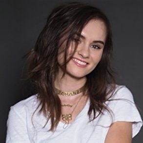 Fotoğraf Madeline Carroll