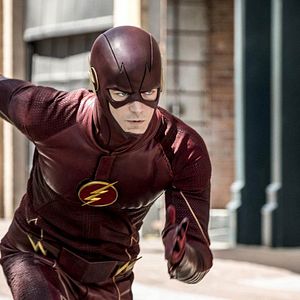 Fotoğraf Grant Gustin