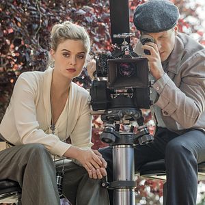 Fotoğraf Bella Heathcote