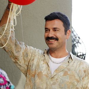 Fotoğraf Keşke Hiç Büyümeseydik