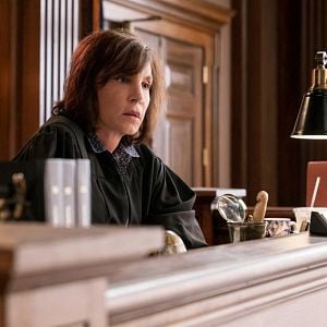 Fotoğraf Mercedes Ruehl