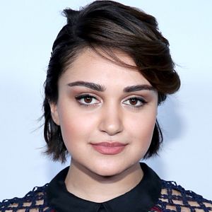 Fotoğraf Ariela Barer