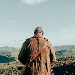 Fotoğraf Sew the Winter to My Skin