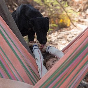 Fotoğraf Tarde Para Morir Joven