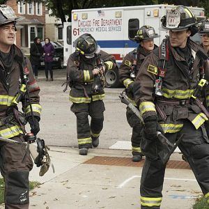 Fotoğraf Taylor Kinney