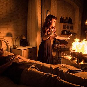 Fotoğraf Ruth Connell