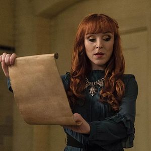 Fotoğraf Ruth Connell