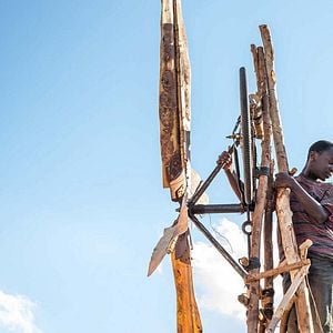 Fotoğraf The Boy Who Harnessed the Wind