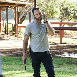 Fotoğraf Alex O'Loughlin