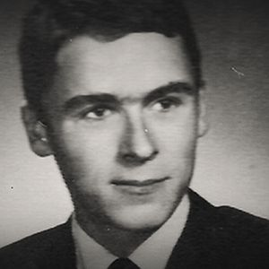 Fotoğraf Conversations With a Killer: The Ted Bundy Tapes