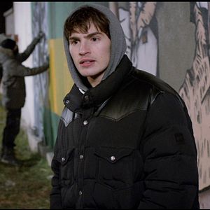 Fotoğraf Gregg Sulkin