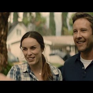 Fotoğraf The Neighbor