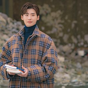 Fotoğraf Romance is a Bonus Book