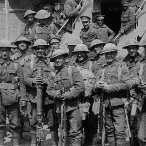 Fotoğraf They Shall Not Grow Old