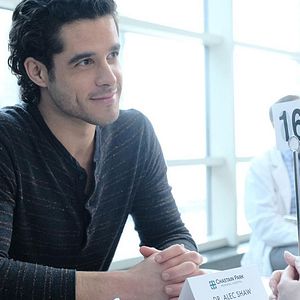 Fotoğraf Miles Gaston Villanueva