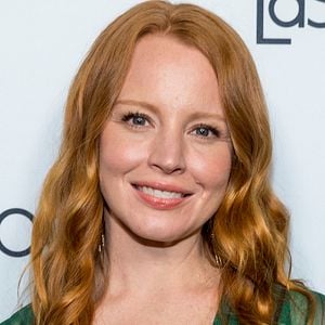 Fotoğraf Lauren Ambrose