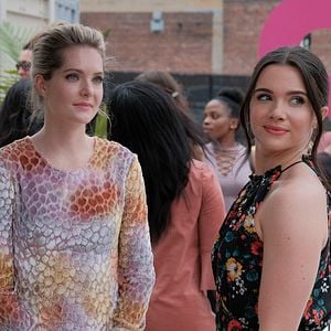 Fotoğraf Meghann Fahy