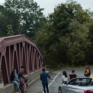 Fotoğraf The Society