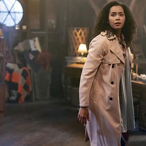 Fotoğraf Madeleine Mantock