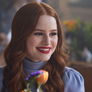 Fotoğraf Madelaine Petsch