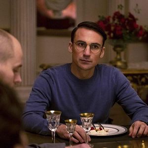 Fotoğraf Henry Lloyd-Hughes