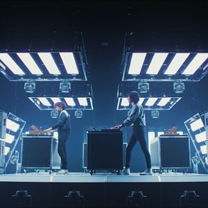 Fotoğraf Iris : A Space Opera By Justice