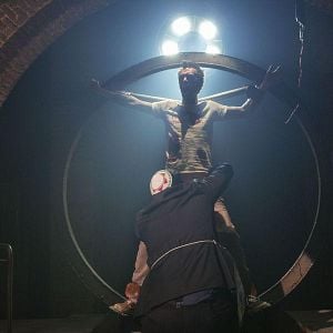 Fotoğraf Dominic Cooper