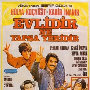 Fotoğraf Evlidir, Ne Yapsa Yeridir