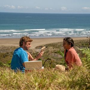 Fotoğraf Falling Inn Love