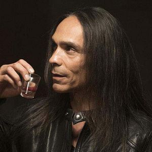 Fotoğraf Zahn McClarnon