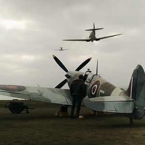 Fotoğraf Lancaster Skies