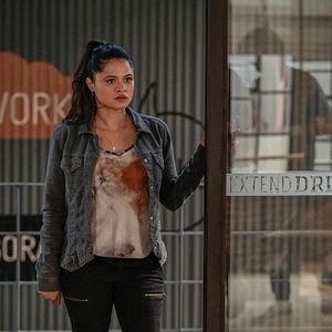 Fotoğraf Melonie Diaz