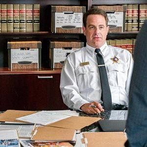 Fotoğraf Paul Adelstein